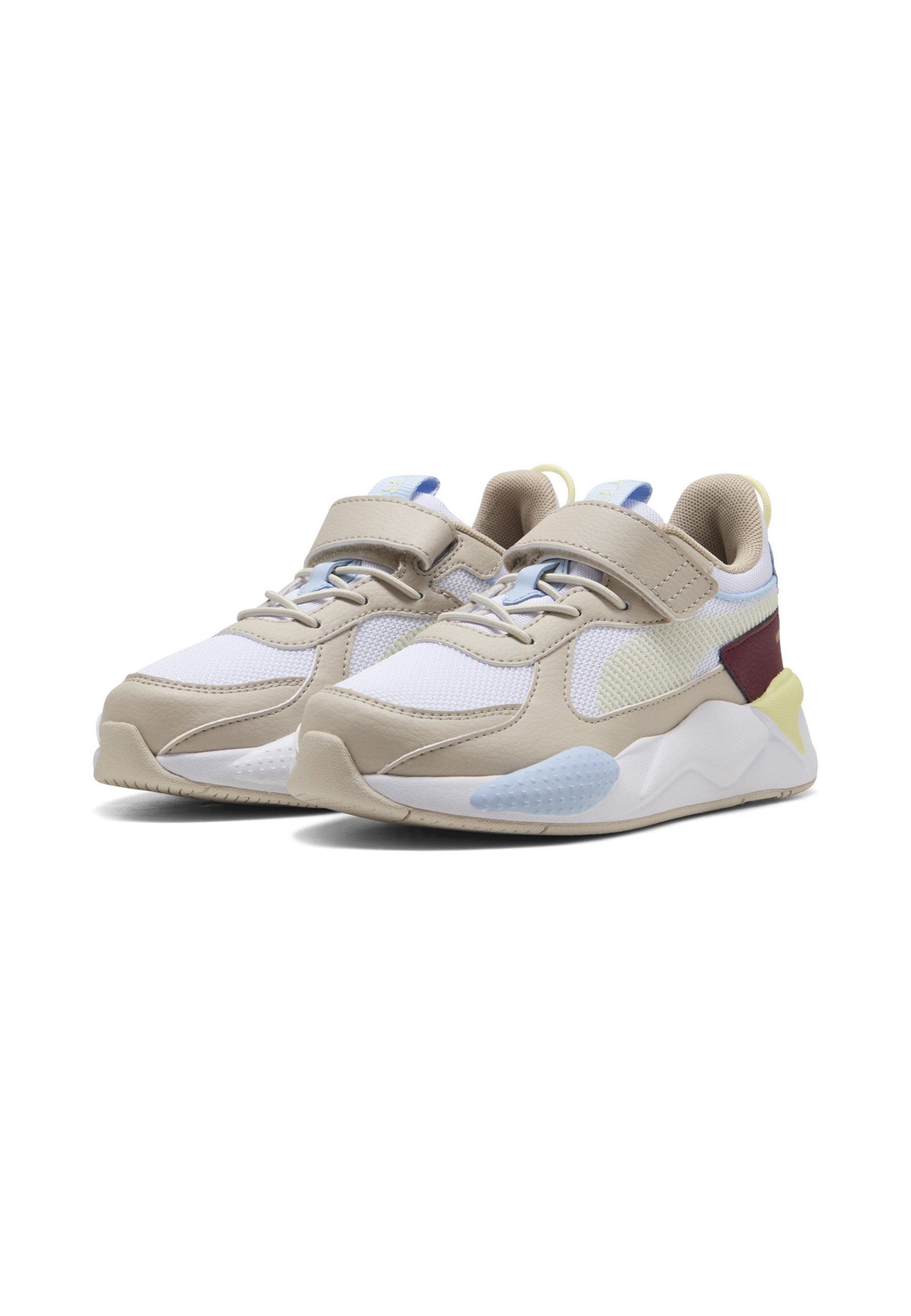 Baskets Puma - lune or blanc