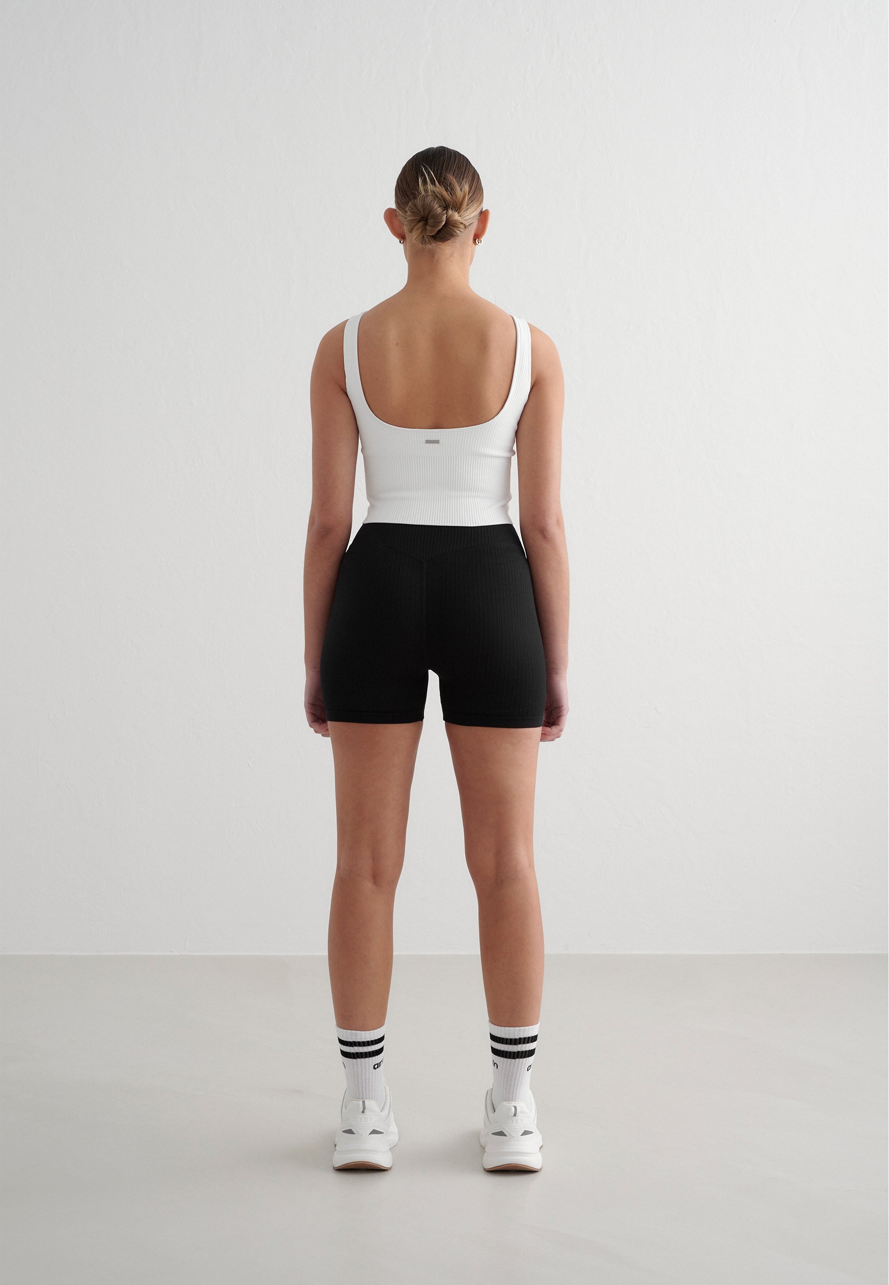 aim'n® Shorts Ciclistas Canelados de Cintura Alta - Leggings - preto