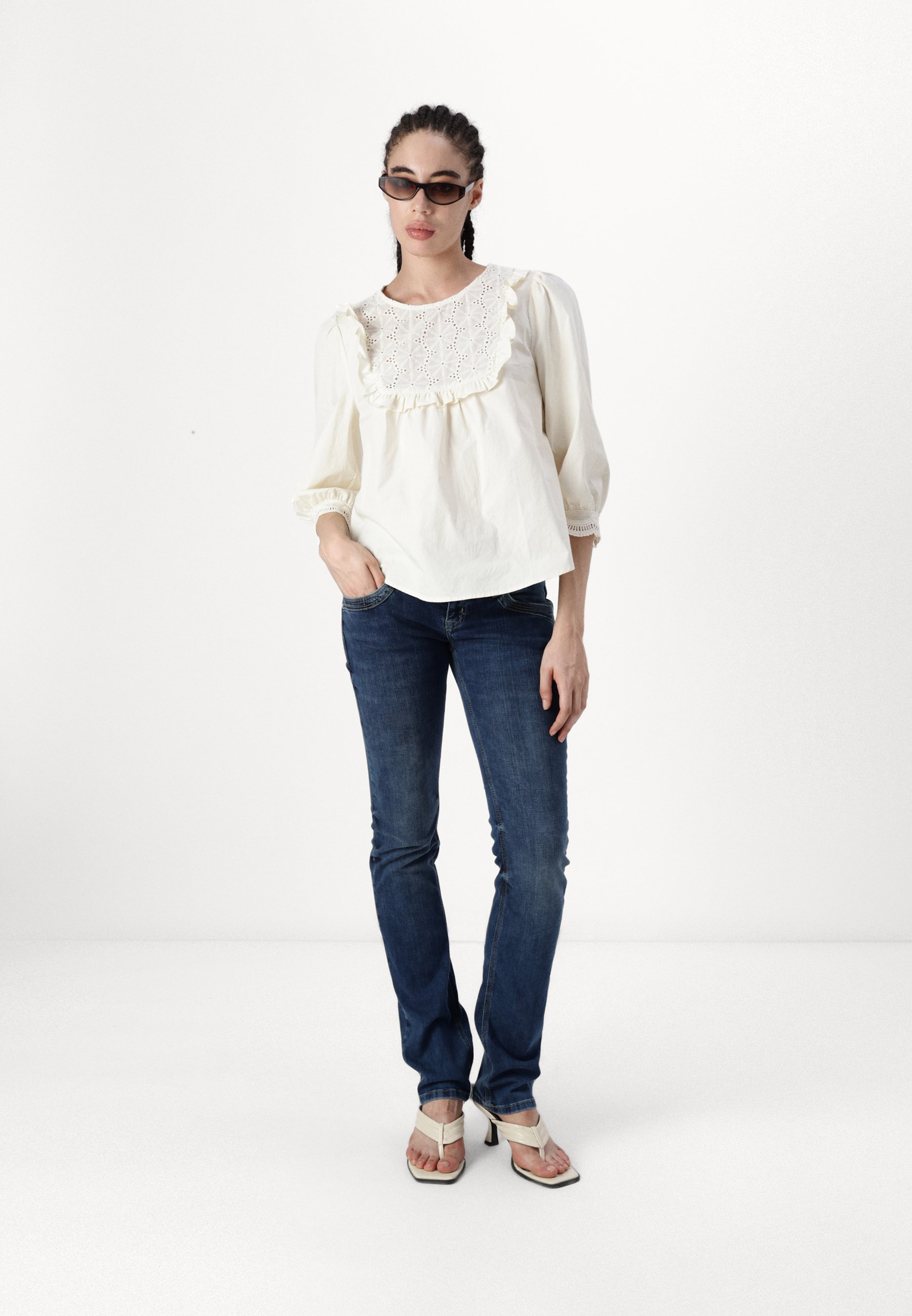 LTB JONQUIL – Jeans mit geradem Bein – Waschung in Blau-Lapis