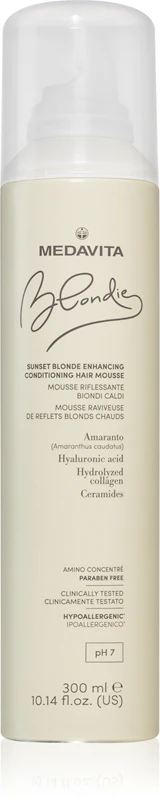 Medavita Blondie Sunset Blonde Enhancing Conditioning Hair Mouse je penový kondicionér pre teplé blond odtiene.