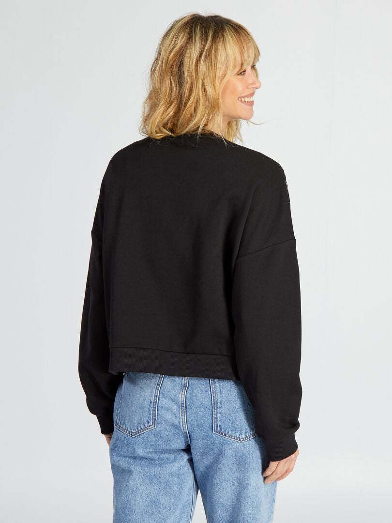 Moletom em tecido fleece com bordado - preto