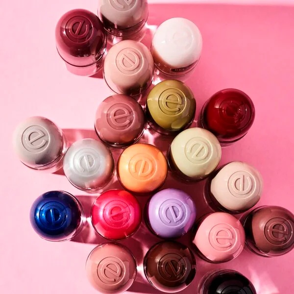 Gélový lak na nechty Essence 14 All-Time Favoured Nagellak 8 ml
