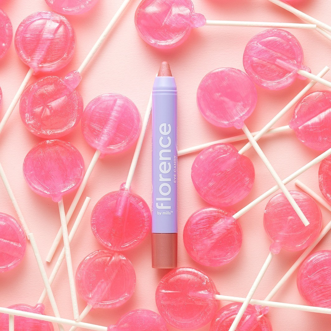 „Florence By Mills“ akių šešėlių pieštukas „Eyecandy“ – 1,8 g