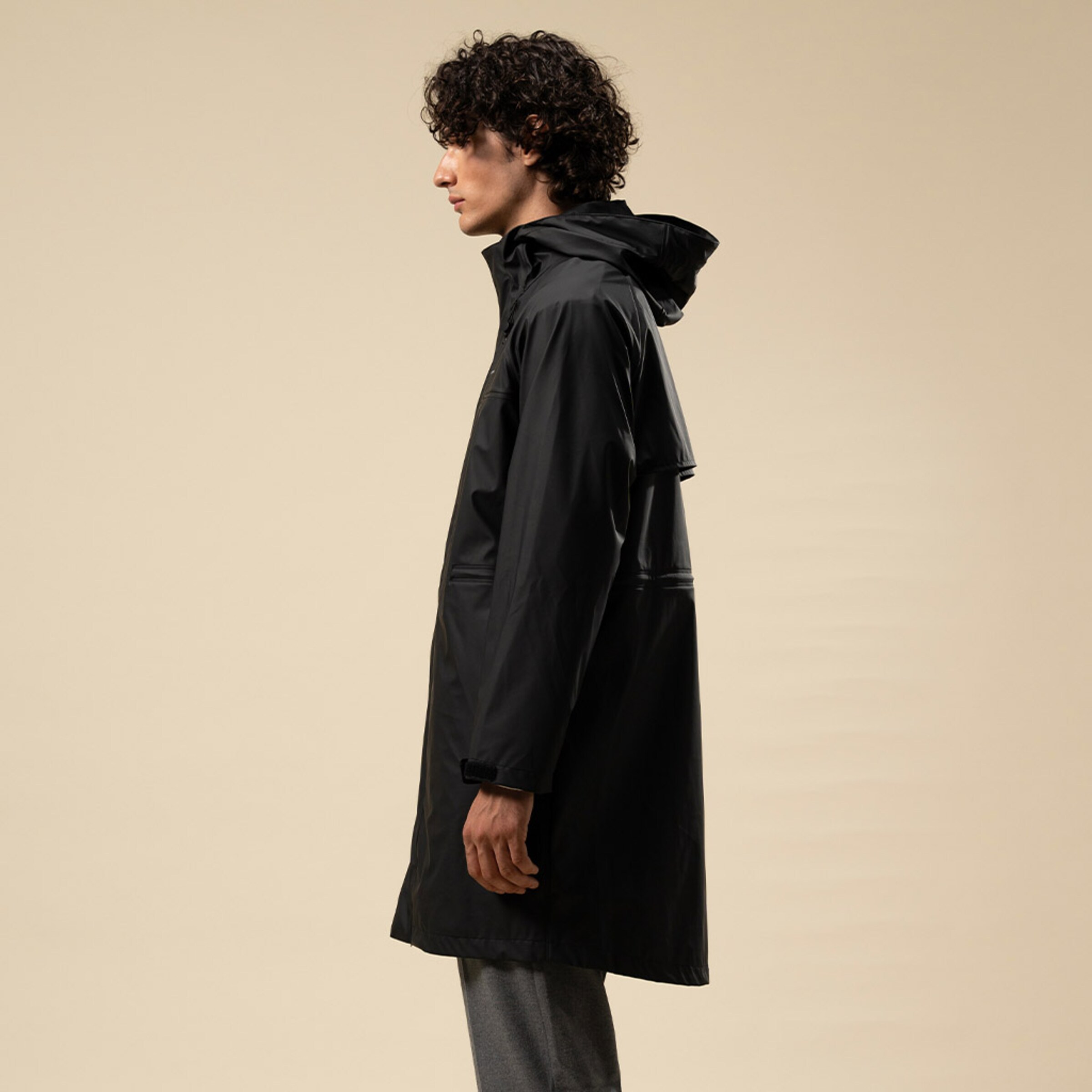 Veste imperméable longue noire de tous les jours