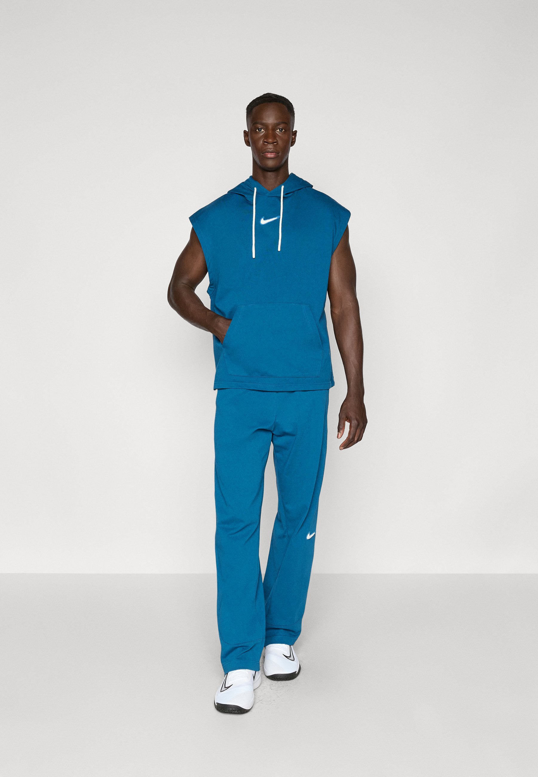 Nike Performance NAOS - Sweat à capuche - bleu force/ivoire pâle