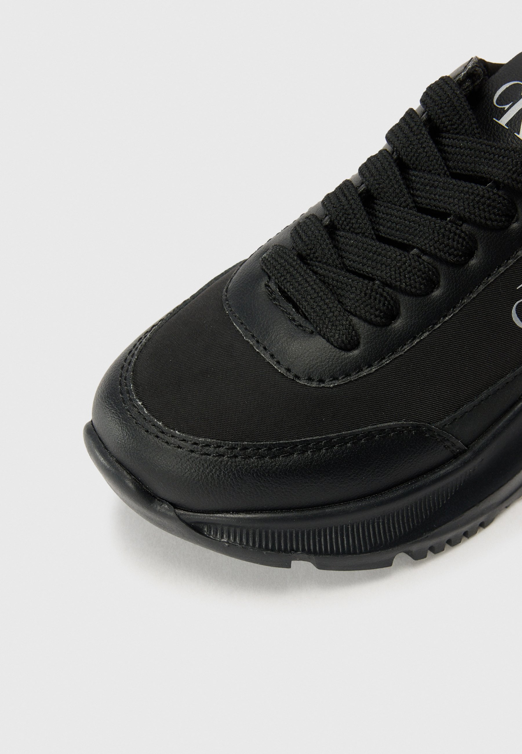 Calvin Klein Jeans LEA UNISEX - Pantofi sport - negru