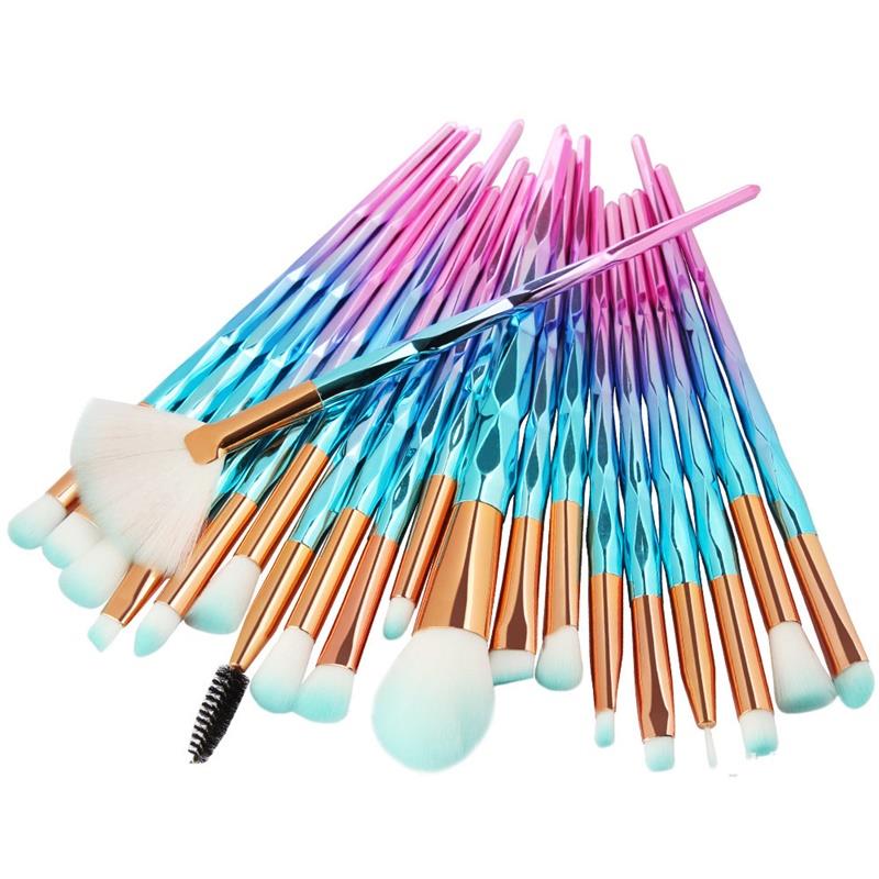 Ensemble de 20 pinceaux de maquillage diamantés pour poudre, fond de teint, blush, estompage, fard à paupières, lèvres, cosmétiques et beauté.