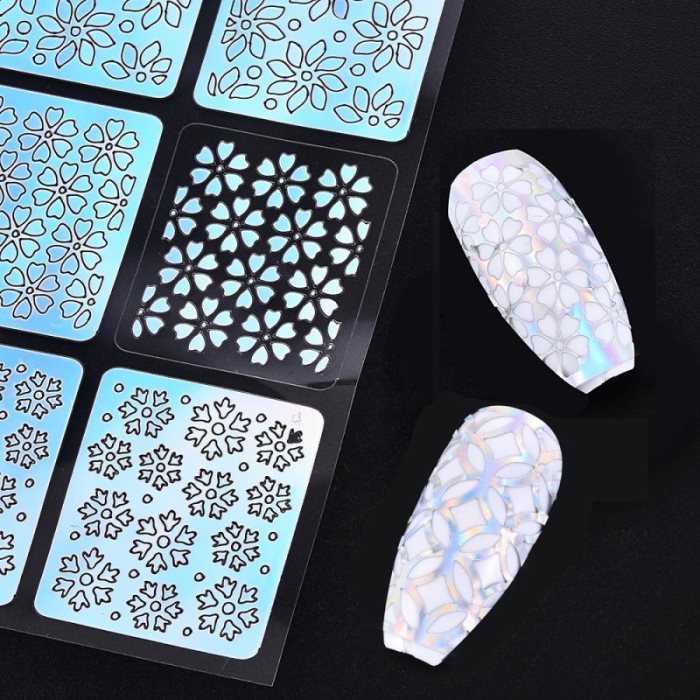 12 styles de stickers pour ongles en vinyle : motifs creux et irréguliers, rayures et lignes, pochoirs, outils de manucure 3D à faire soi-même.