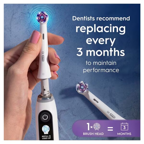 Oral-B iO Radiant White Opzetborstels<br>wit, 2 št
