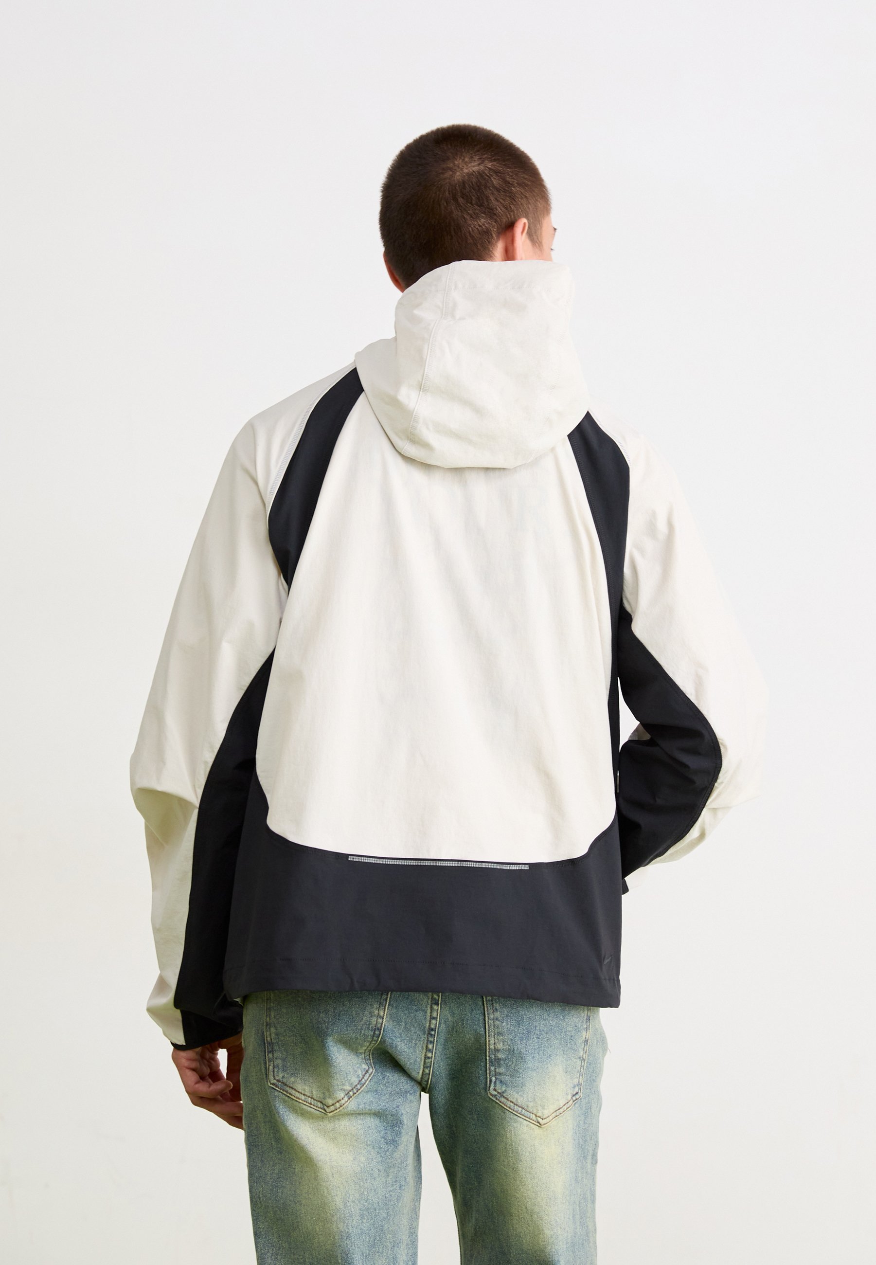 Nike Sportswear Windbreaker