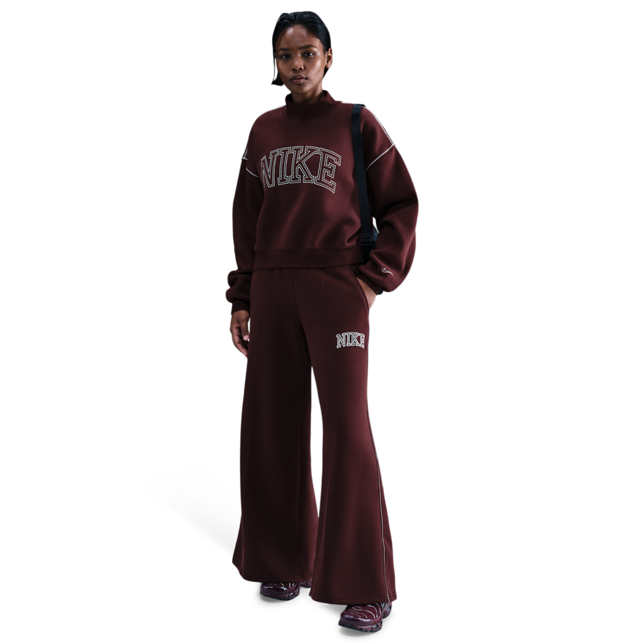 Nike Sportswear Phoenix Fleece -leveälahkeiset collegehousut