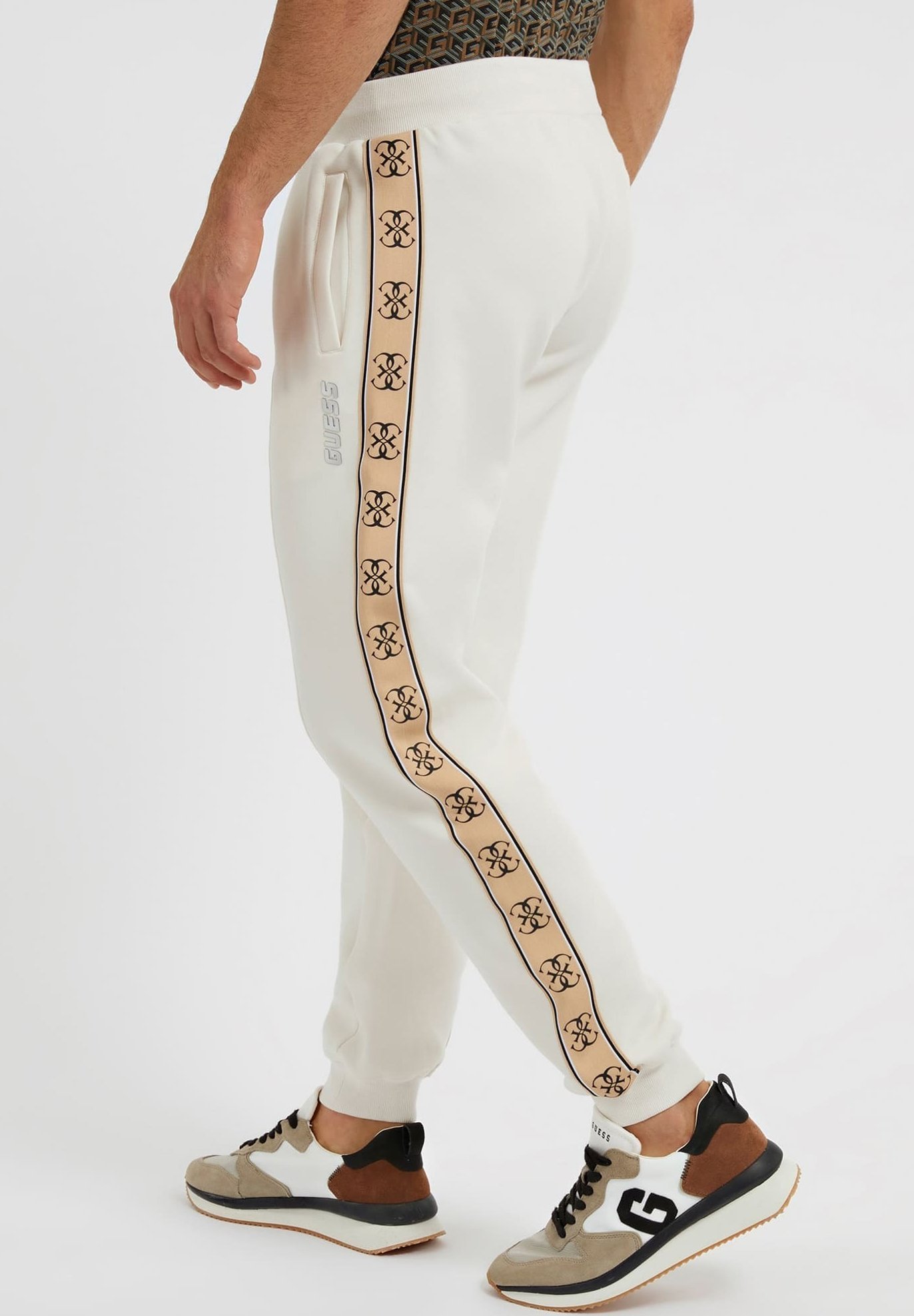 Pantaloni da tuta Guess Jogging Side Logo - grigi