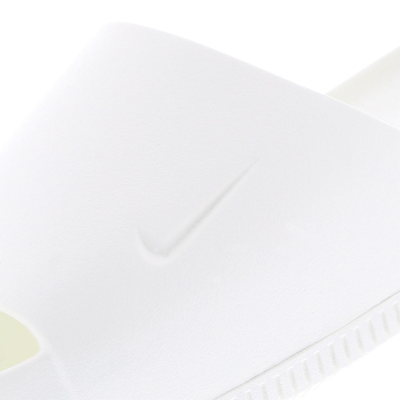 Nike Calm Slip-ins