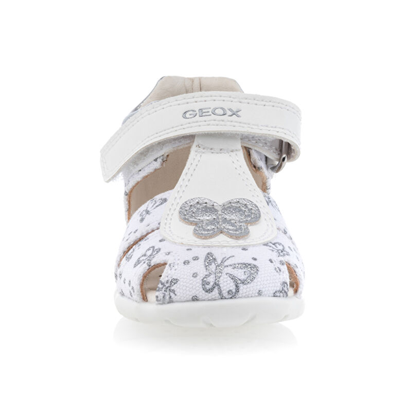 Hvite sandaler/sko med åpen tå til babyjente