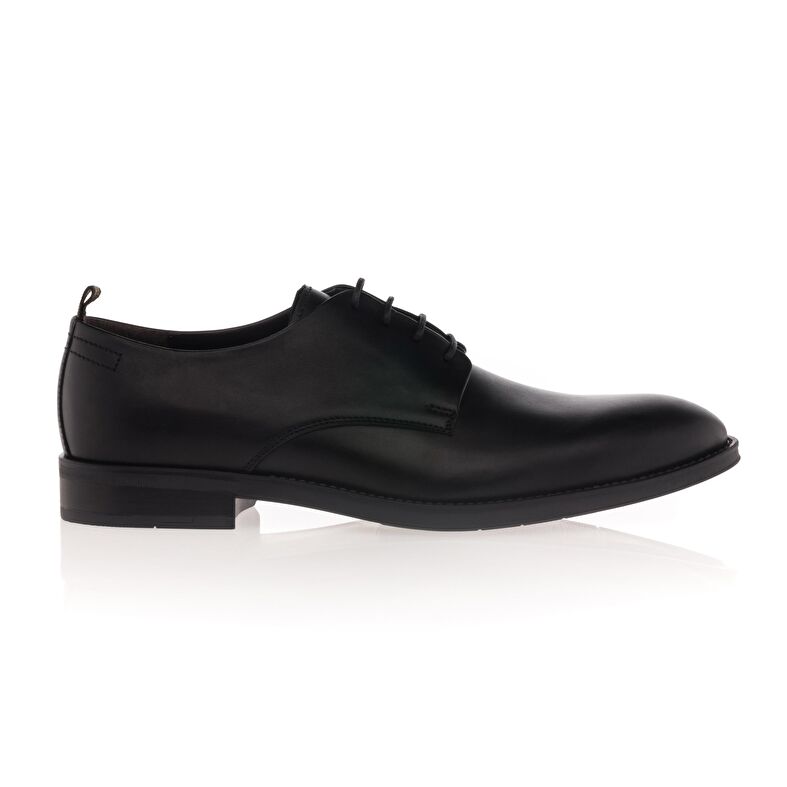 Zwarte nette herenschoenen