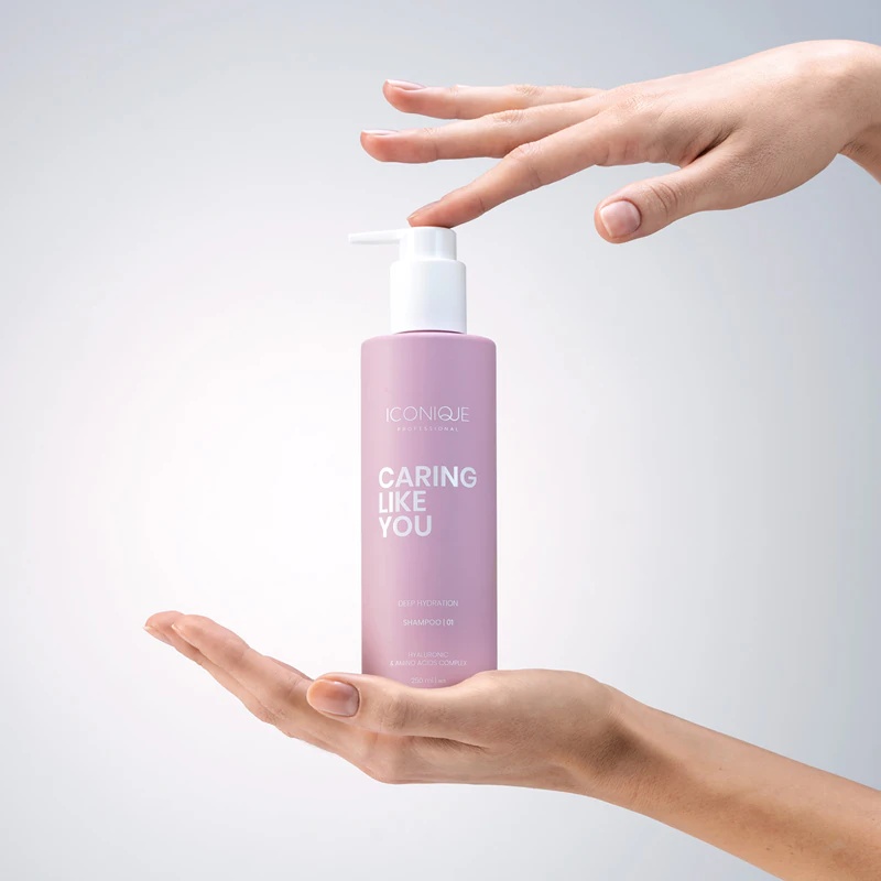 ICONIQUE Professional CARING LIKE YOU Deep Hydration vlažilni šampon za suhe in poškodovane lase