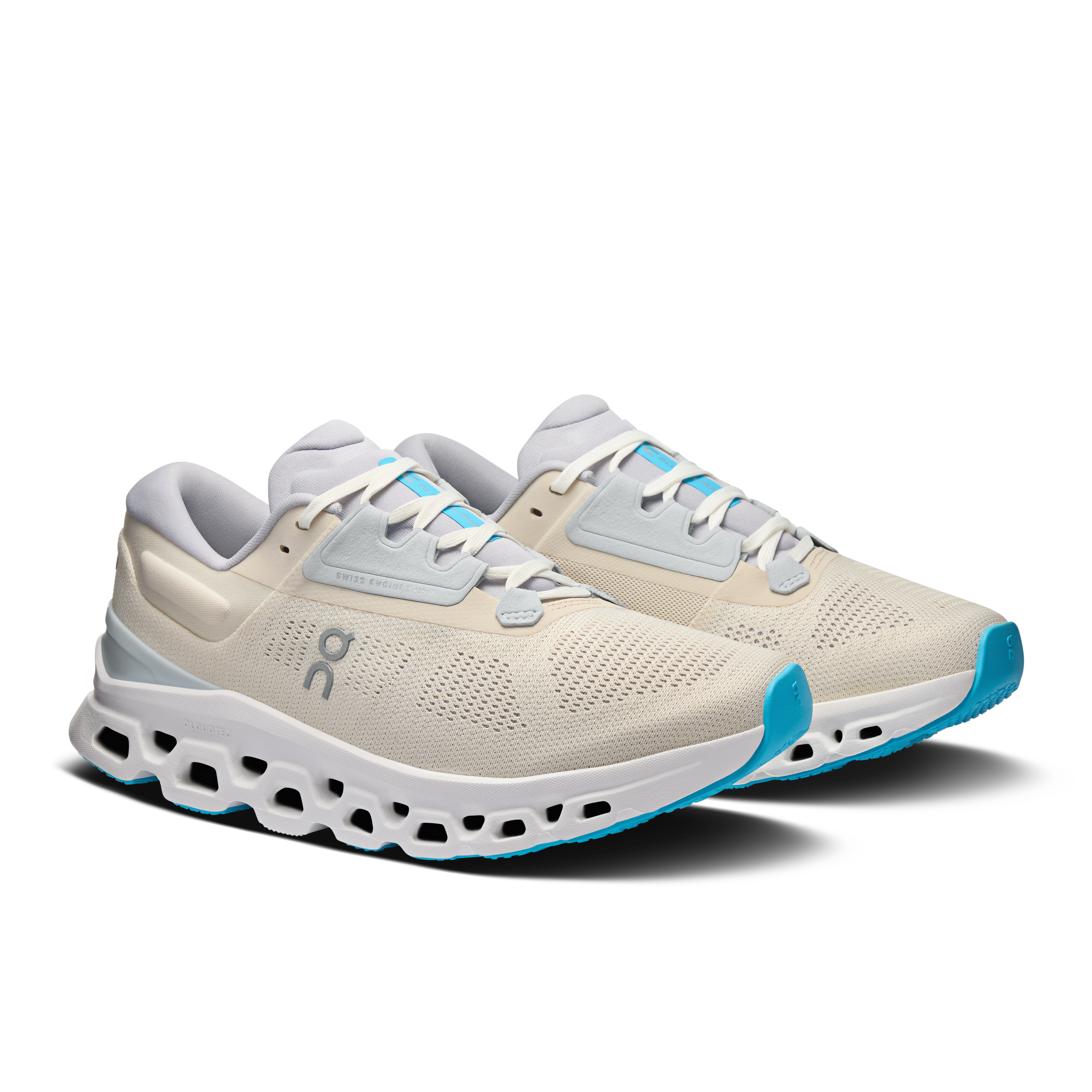 On Women's Cloudstratus 3 Cream | Arctic