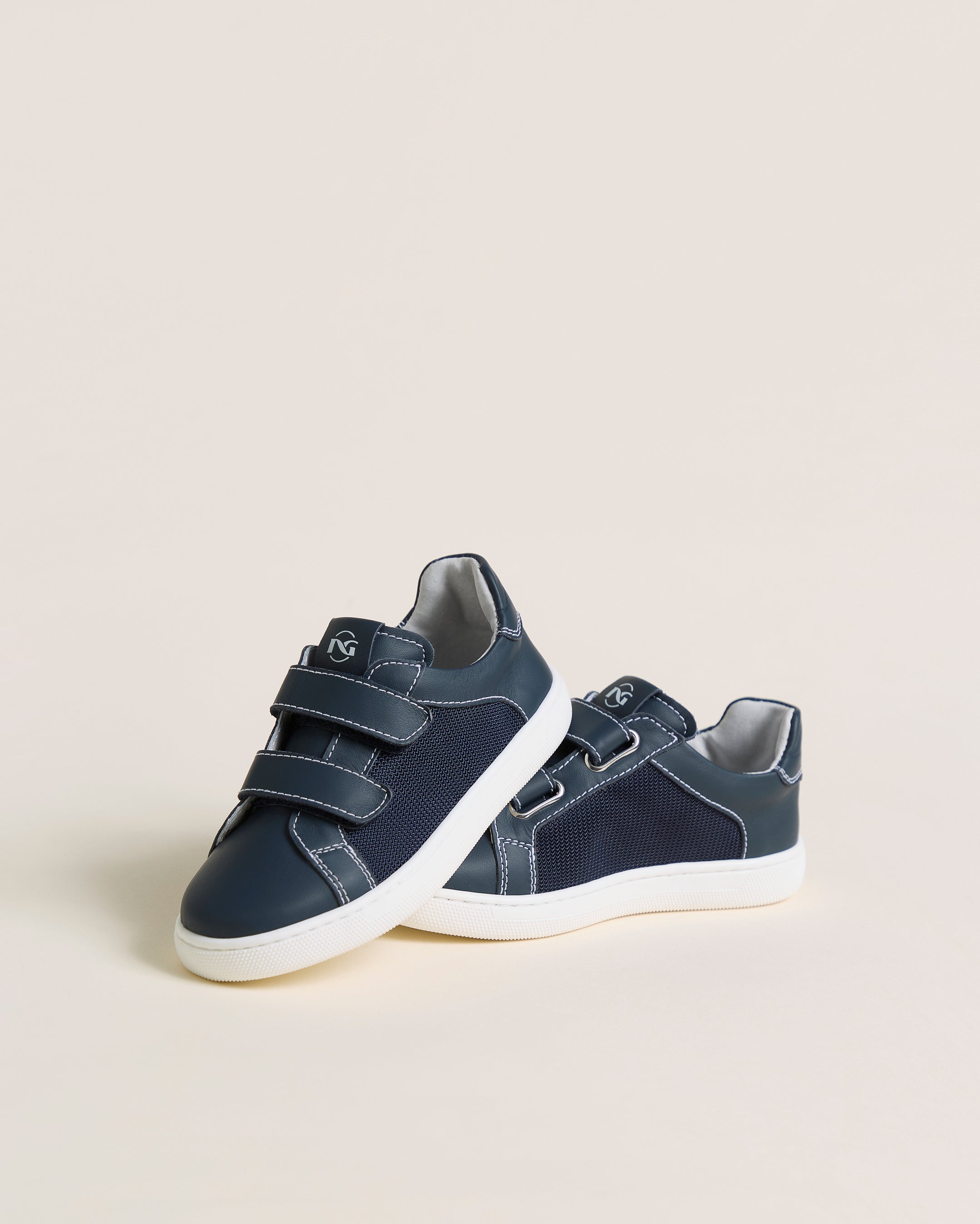  Baskets Junior pour enfants en matière technique et cuir