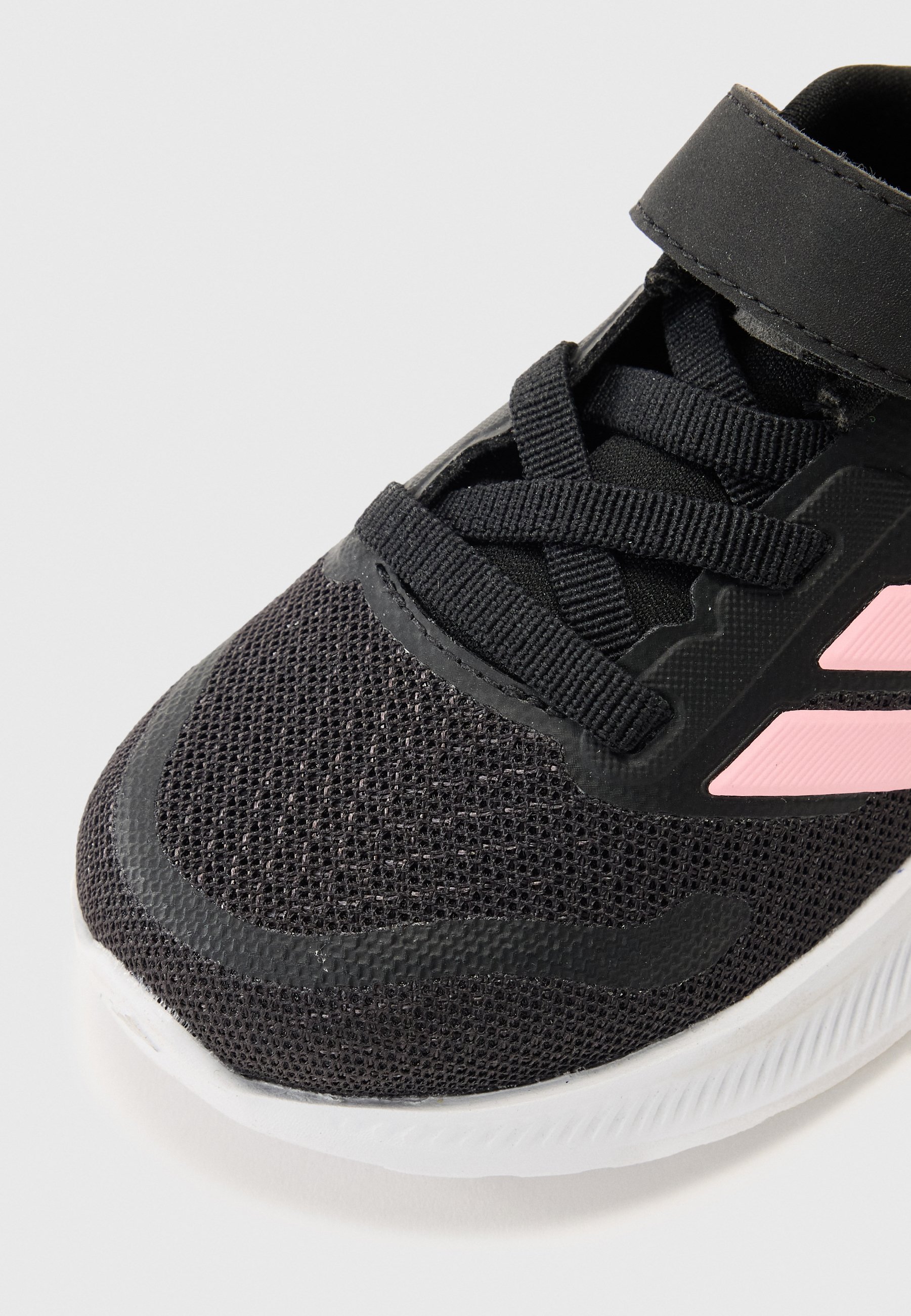 adidas Performance RUNFALCON UNISEXE - Chaussures de running sur route - Noir/rose pailleté/argenté