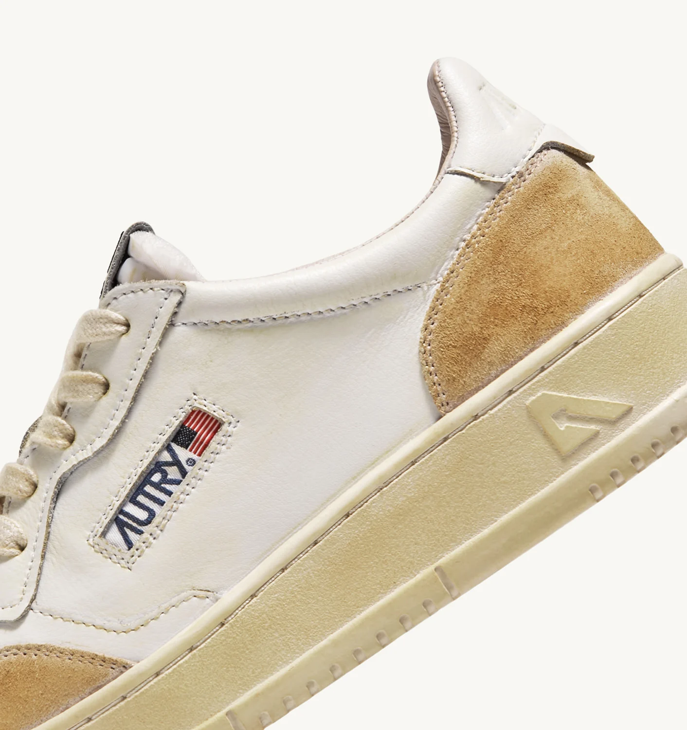 Adidași Medalist Low Super Vintage din piele galbenă