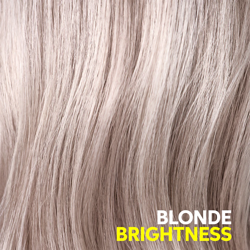 Condicionador roxo Wella Professionals Invigo Blonde Recharge que neutraliza os tons amarelados.
