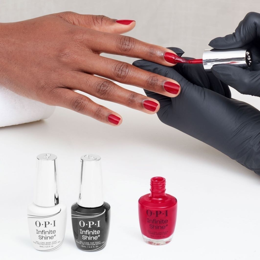 OPI nagu laka Infinite Shine Holiday 2025 – Pietiekami labs, lai ārstētu – 15 ml
