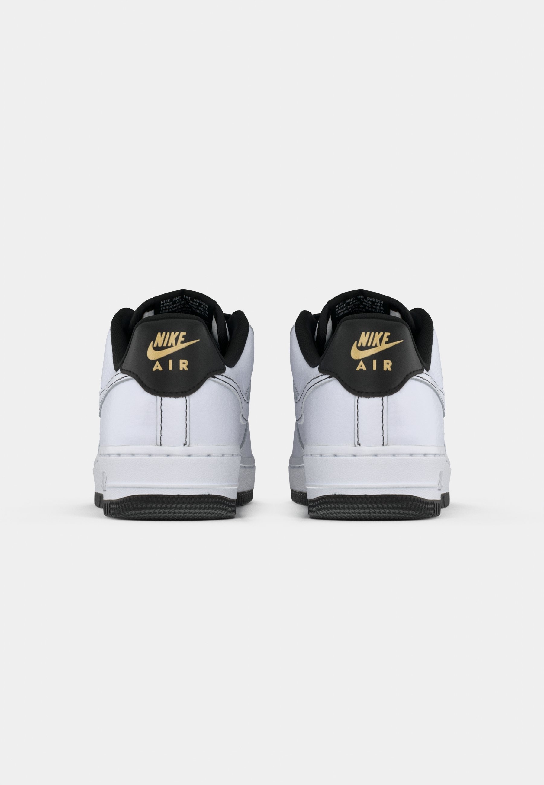 Nike Sportswear AIR FORCE 1 07 - Tenisky - biela/čierna/metalická zlatá