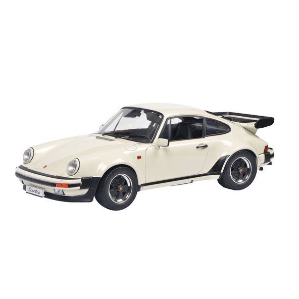 Mașină model Porsche Turbo 930 (scară 1:12), albă