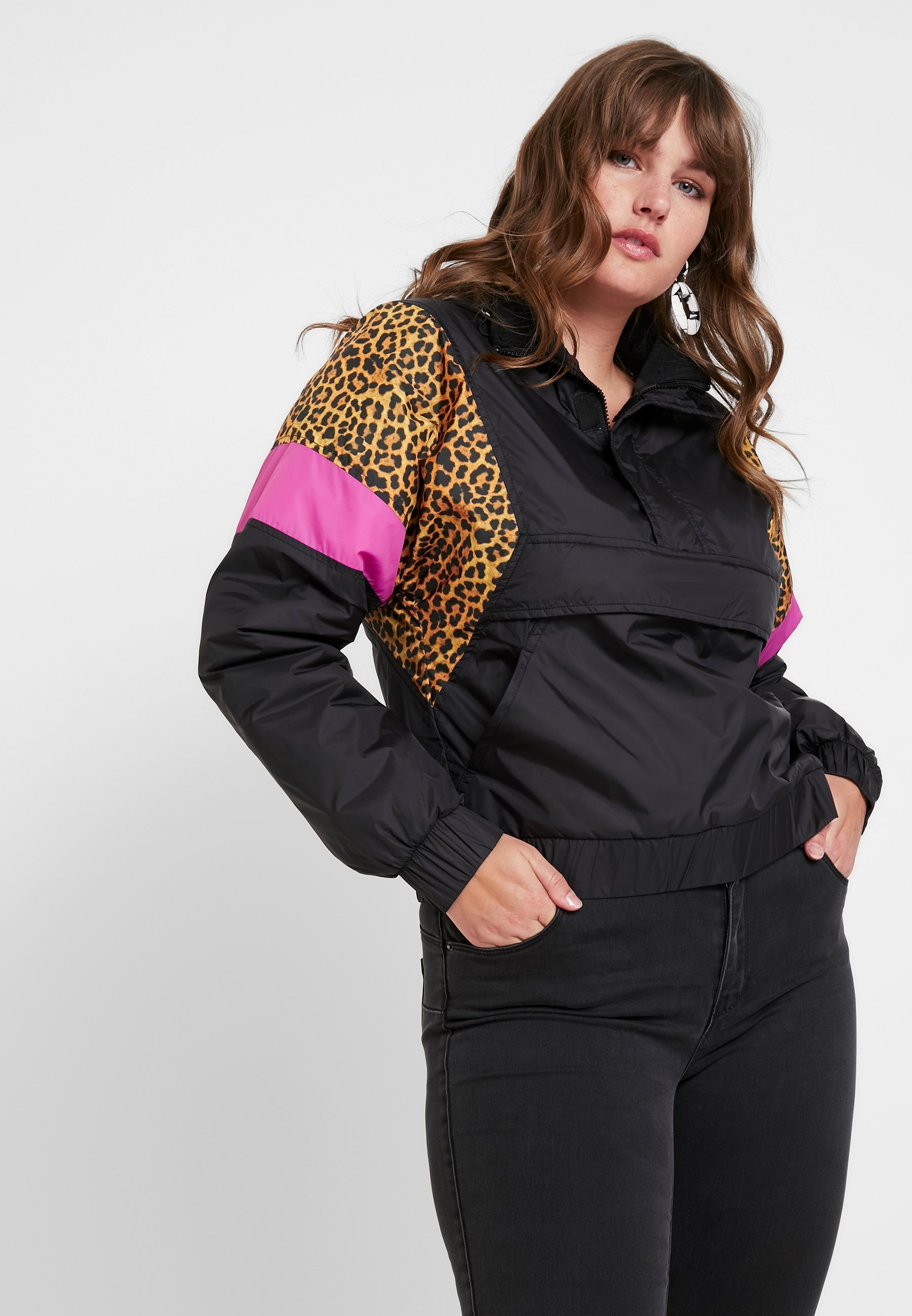 Veste pull-over Urban Classics pour femme - Veste légère - noire