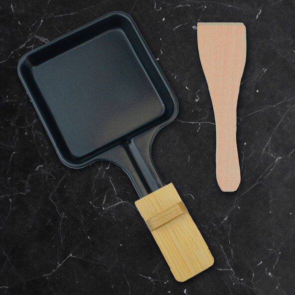 Bamboo raclette grill