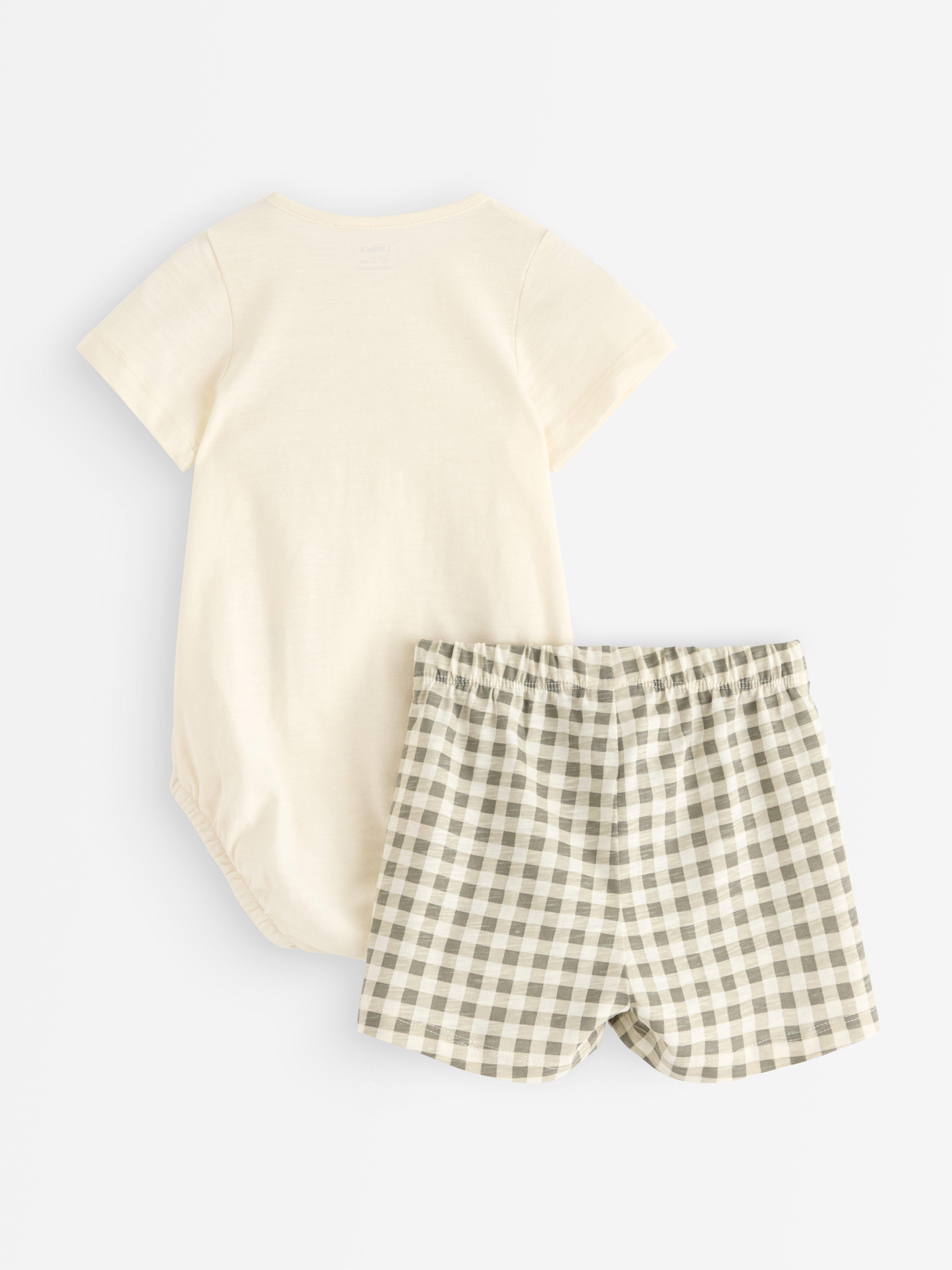 Conjunto - body e shorts brancos