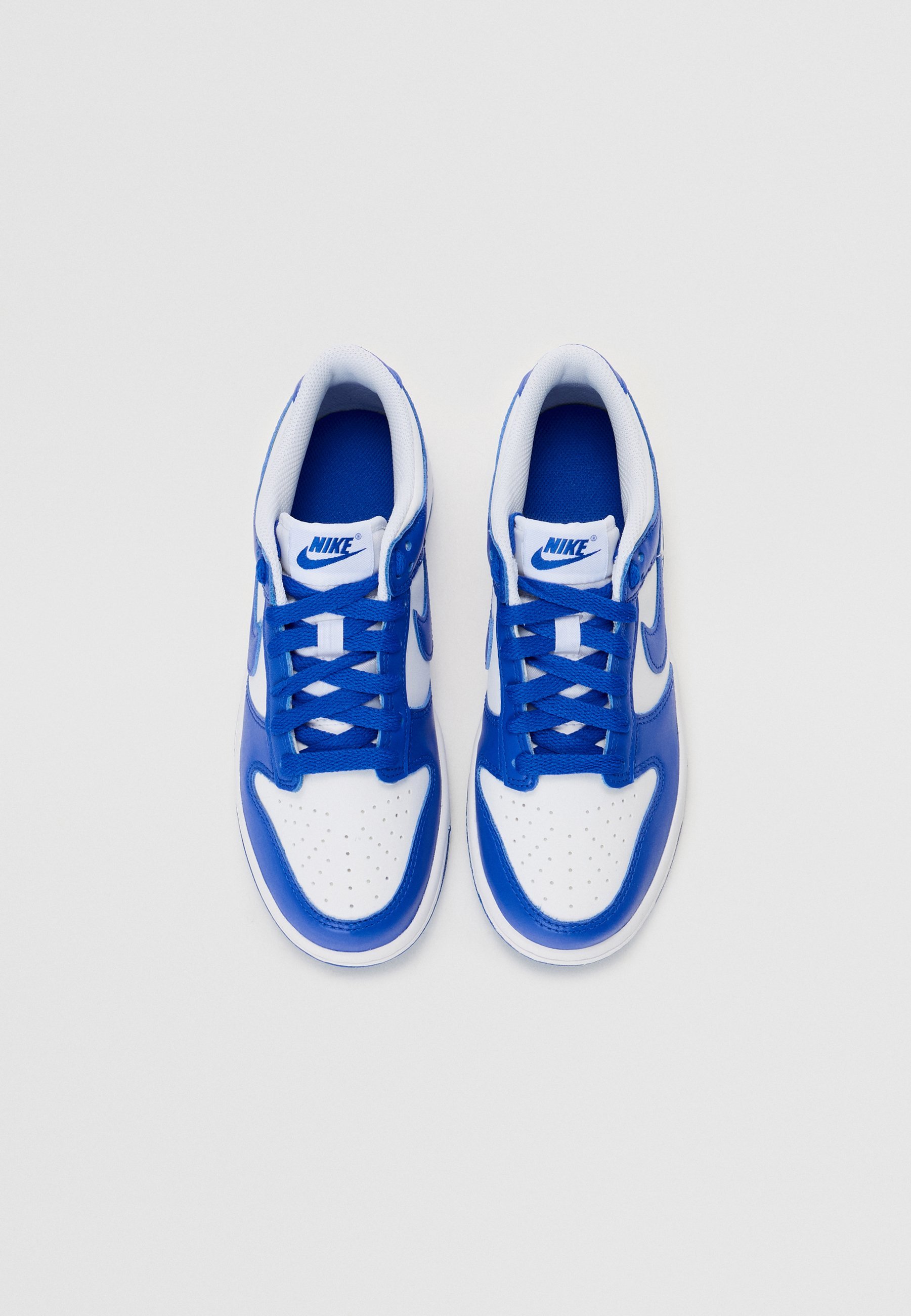 Nike Sportswear DUNK LOW UNISEX - Sneakers - wit/hyper royal