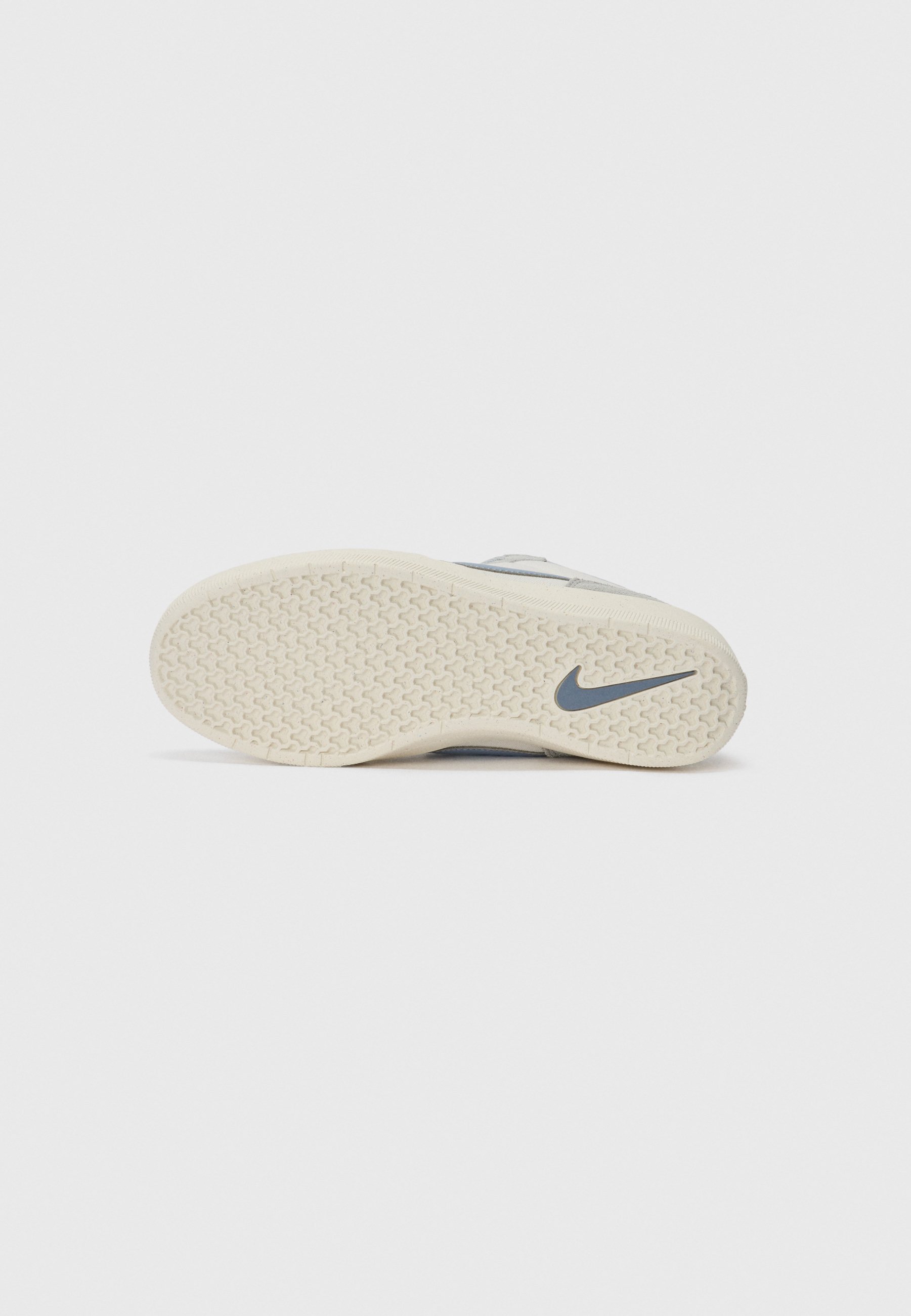 Nike SB madala säärega tossud