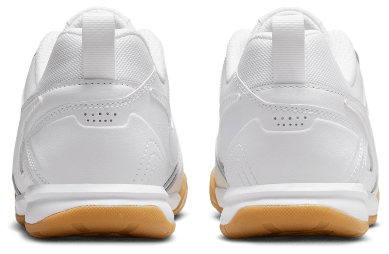 Nike Gato