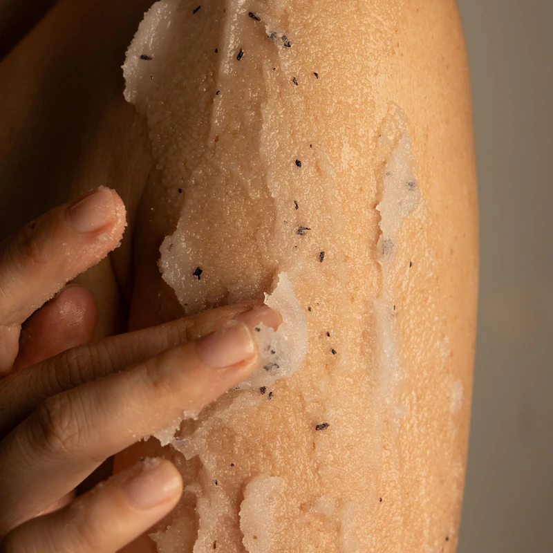 Elemis Body Exotics Frangipani Monoi Zout Glow Minerale Bodyscrub