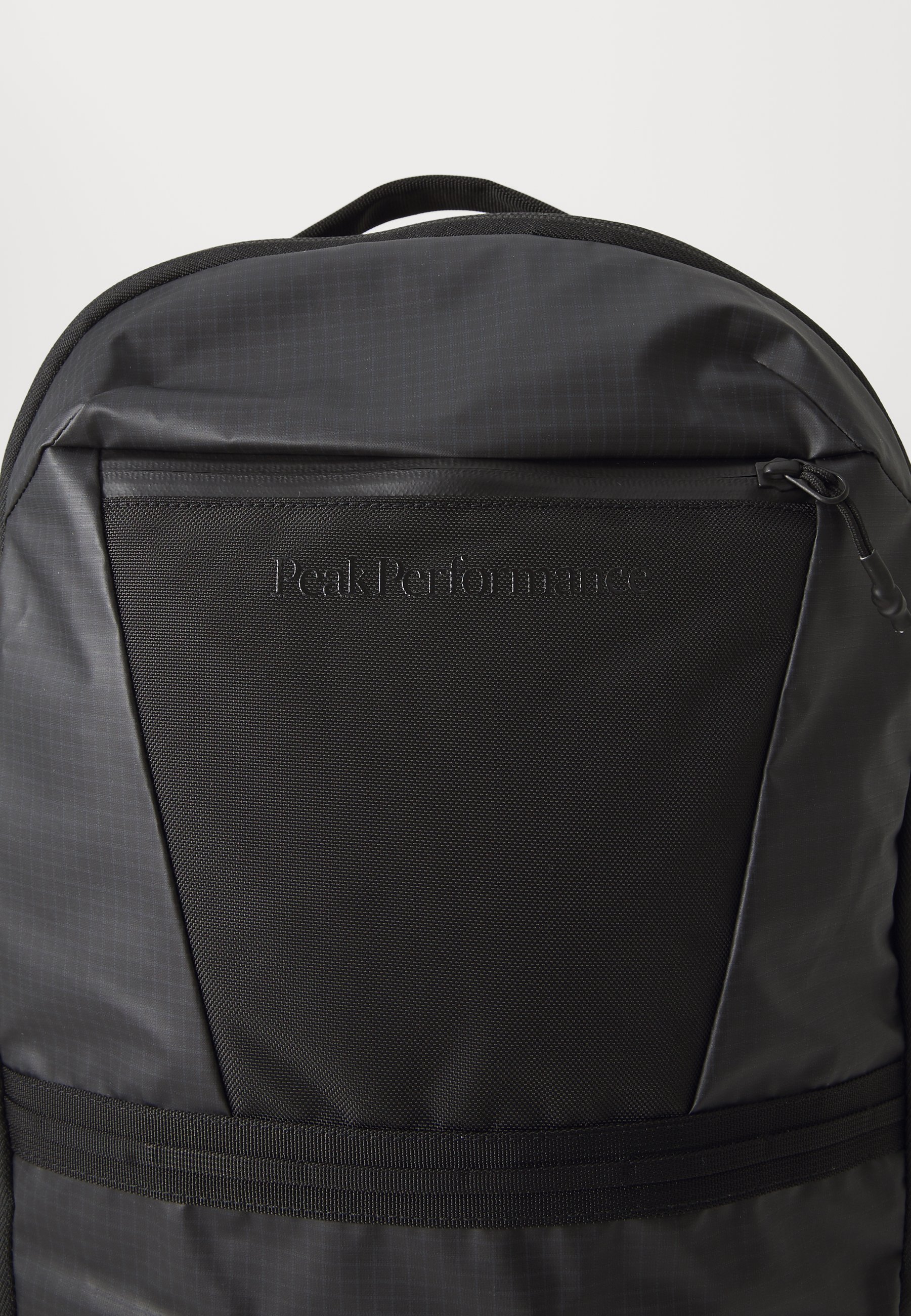 Zaino da pendolare unisex Peak Performance - nero