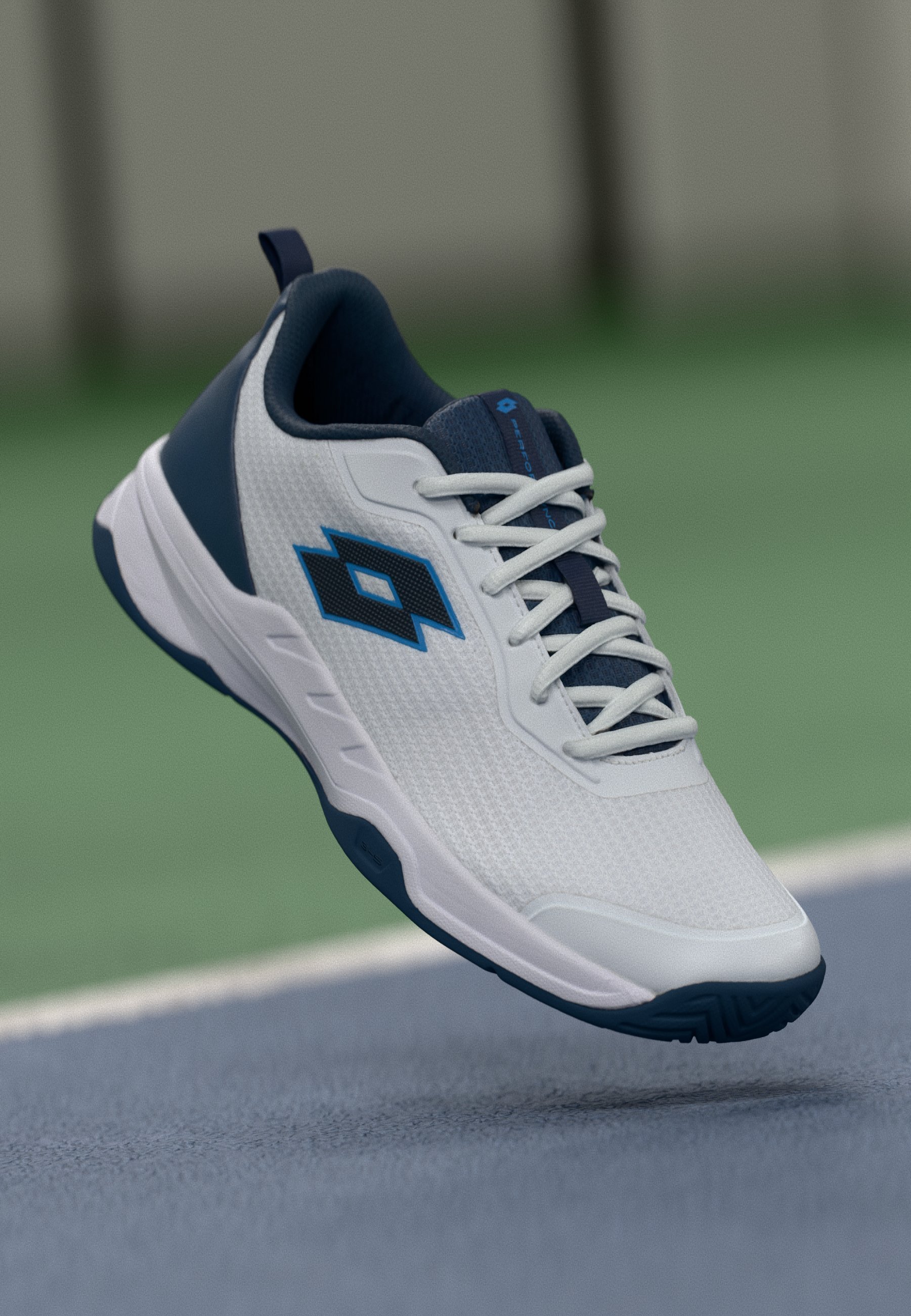 Lotto MIRAGE 600 ALR - Multicourt tennisschoenen - volledig wit/donker denim/licht Atlantisch