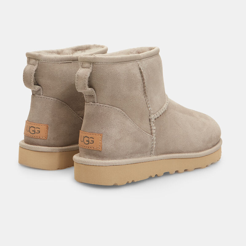 Stivali UGG Classic Mini II