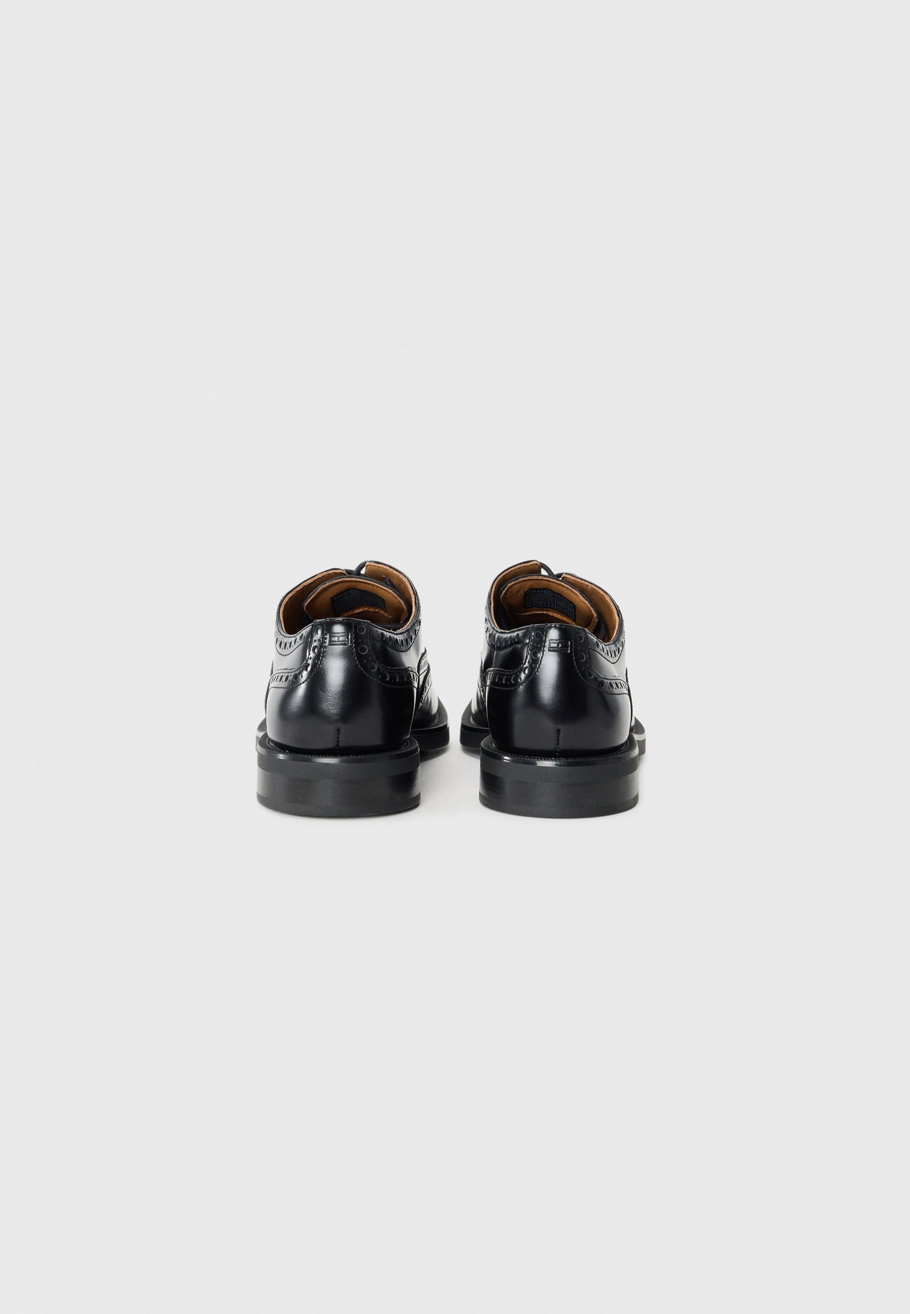 Tommy Hilfiger VOGUE - Elegante veterschoenen - zwart