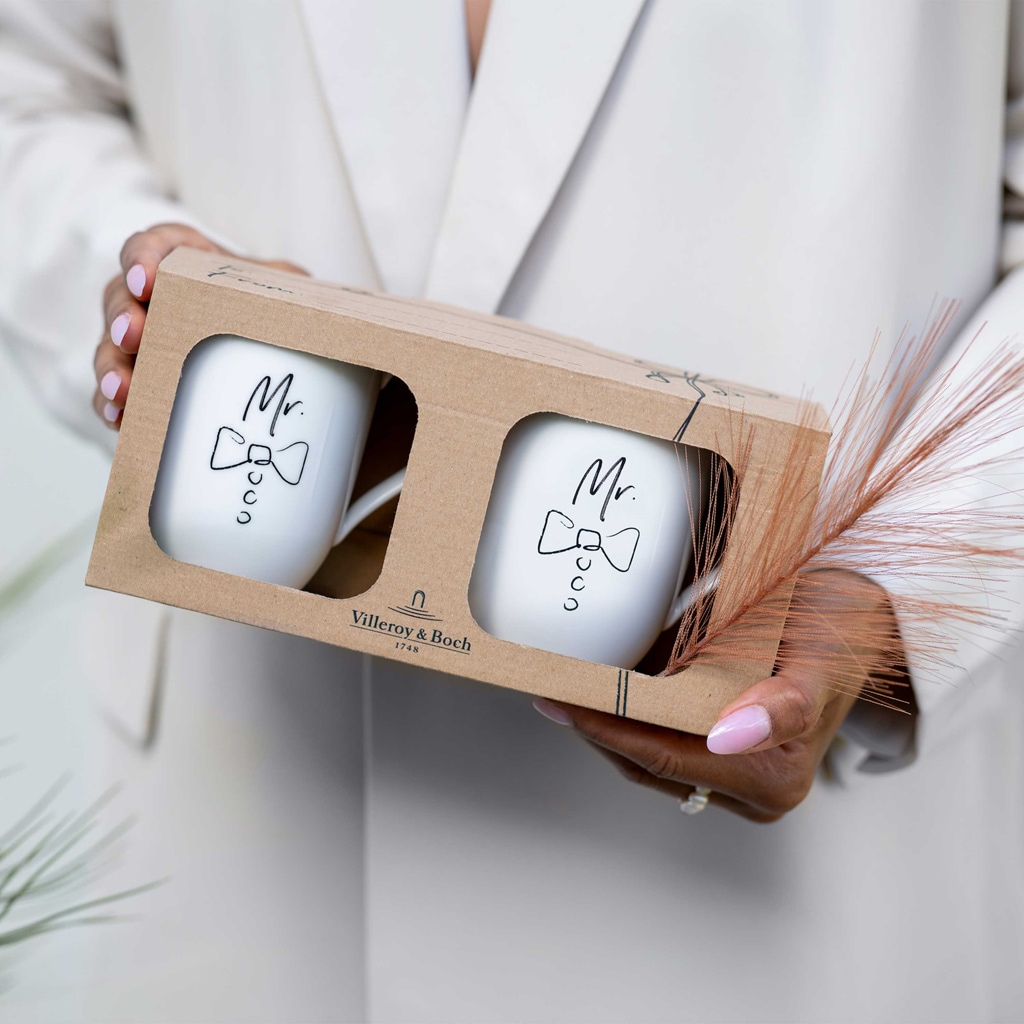 Ensemble de deux tasses Villeroy & Boch « Mr and Mr ». Tasse décorative – 1 pièce