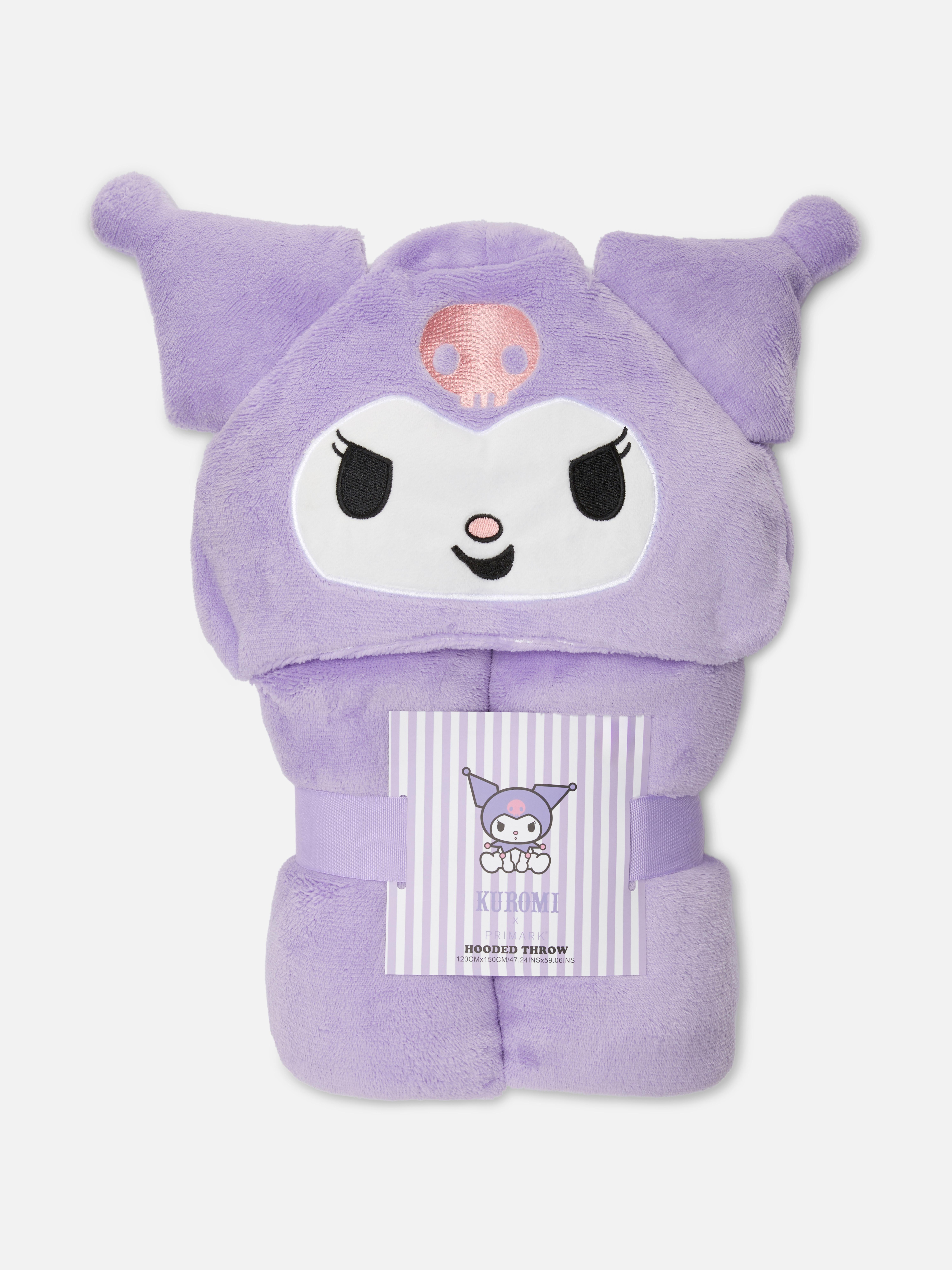 Pătură cu glugă Kuromi de la Hello Kitty O pătură cu glugă și un design Kuromi