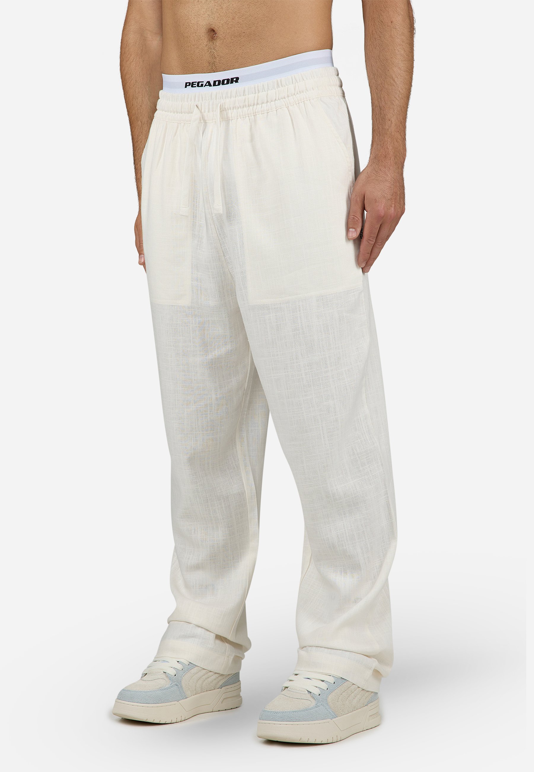 Pantalon élégant