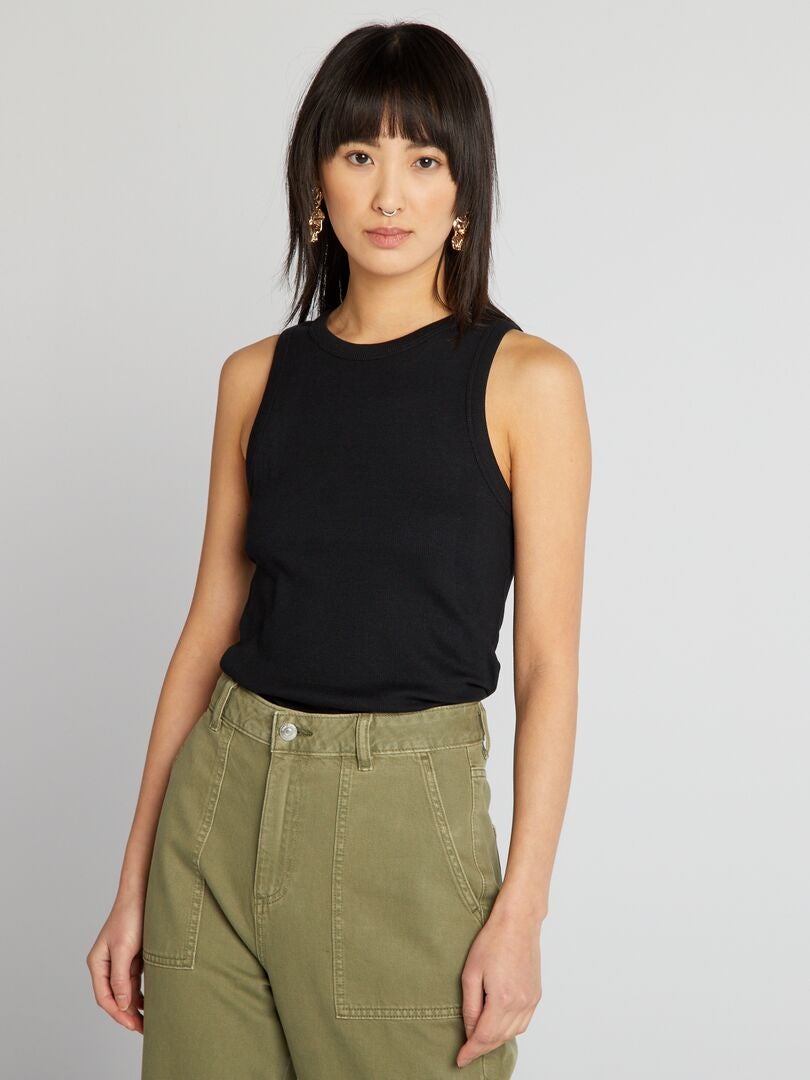 Regata canelada com decote halter - Preta