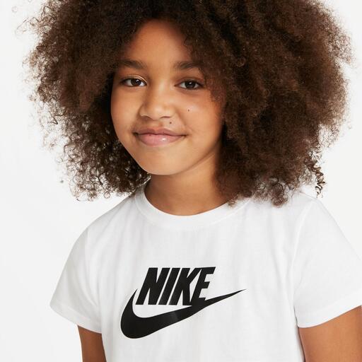  Nike Sportswear