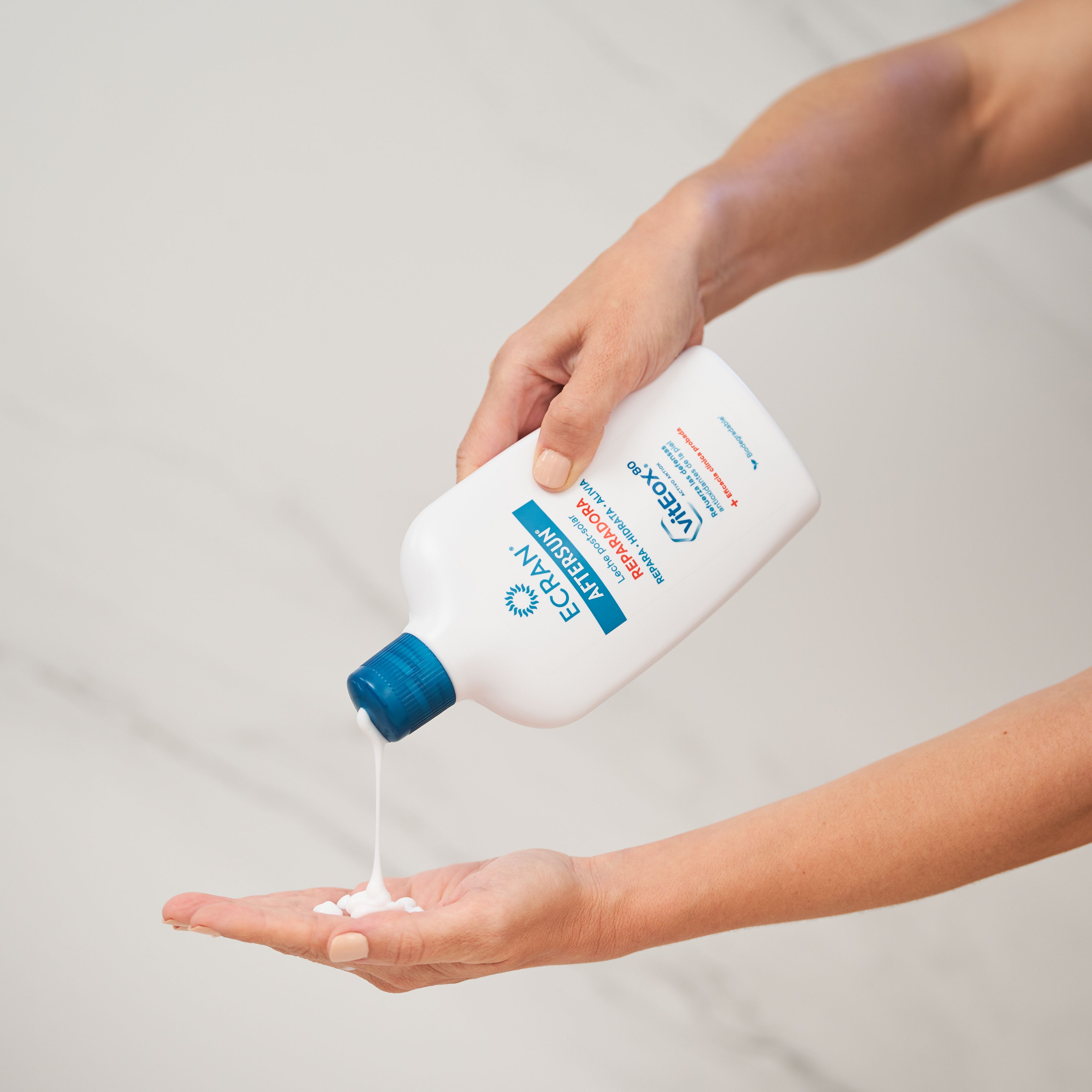 Nakon sunčanja Aloe Vera umirujuće hidratantno mlijeko Poslije sunčanja