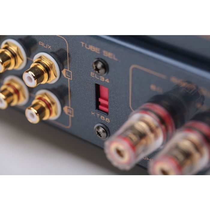 Cayin CS-55A EL34 Black - Amplifiers