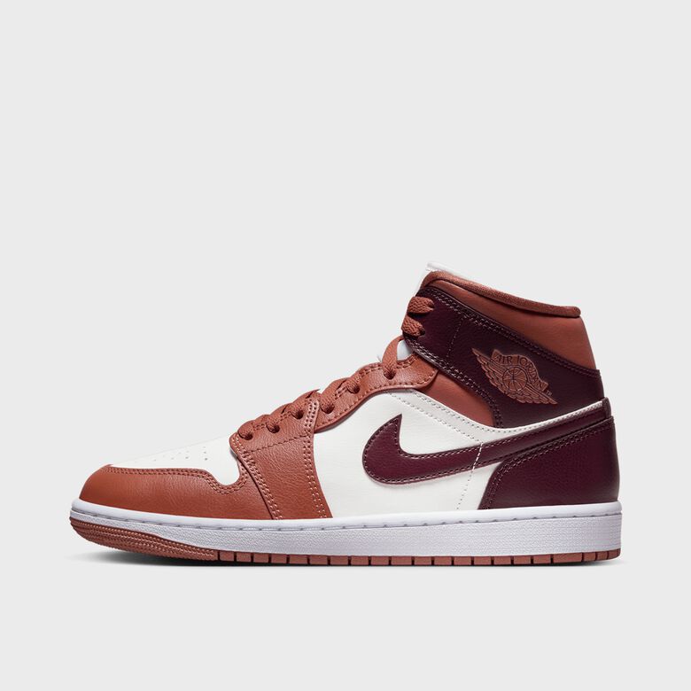 WMNS Air Jordan 1 Mid