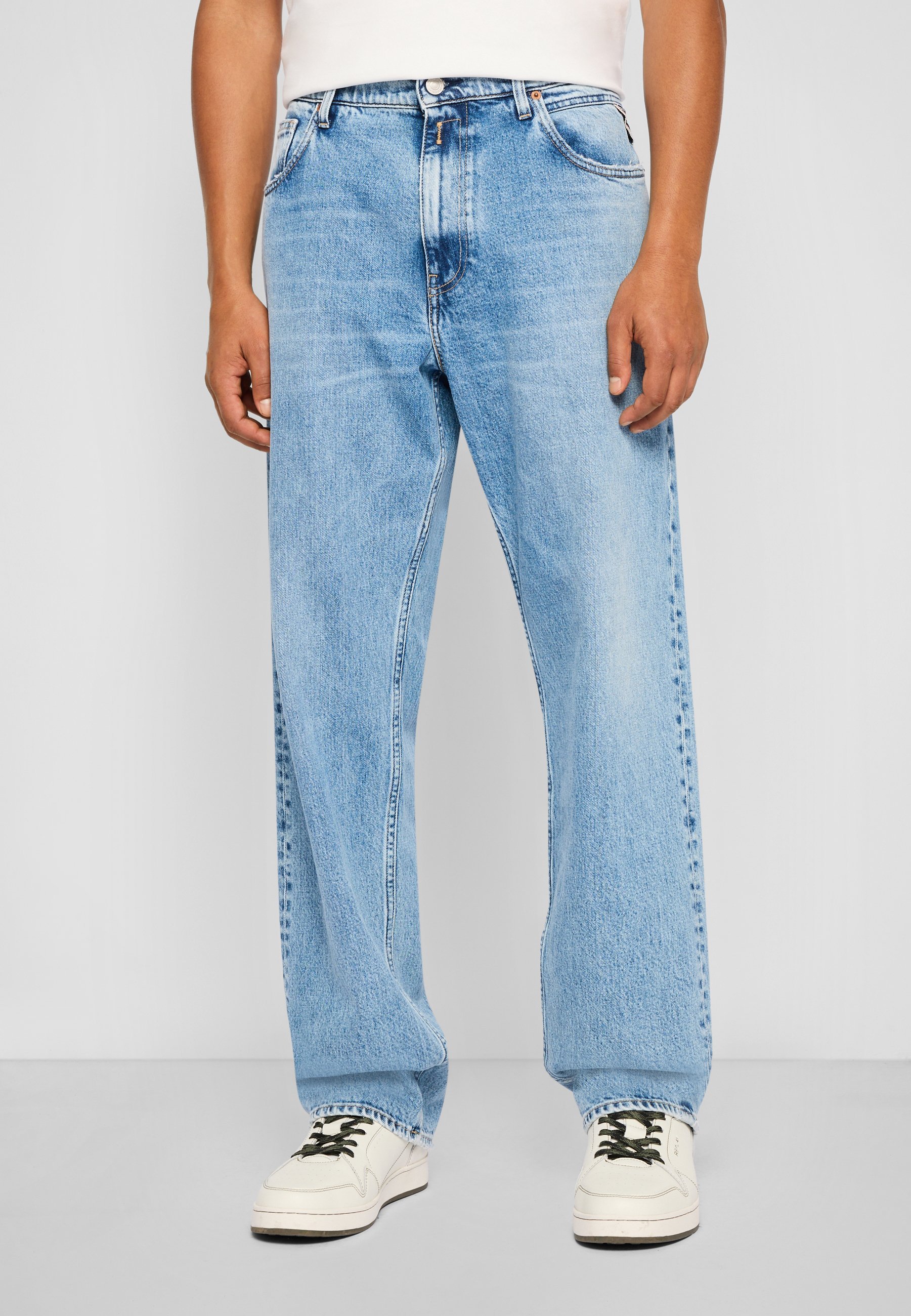 Replay KYRAN PANTS - Baggy Jeans - lichtblauw