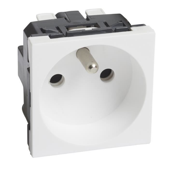 Toma de corriente eléctrica - Planet Wattohm - Logix 2P+E 16A - Blanca - Conexión automática