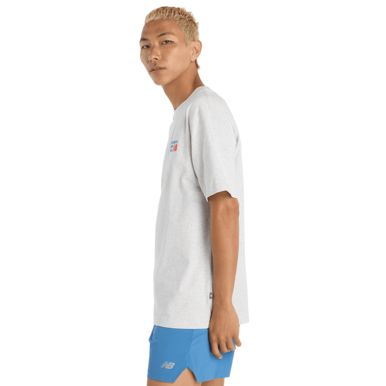 New Balance Athletics Premium -logollinen t-paita